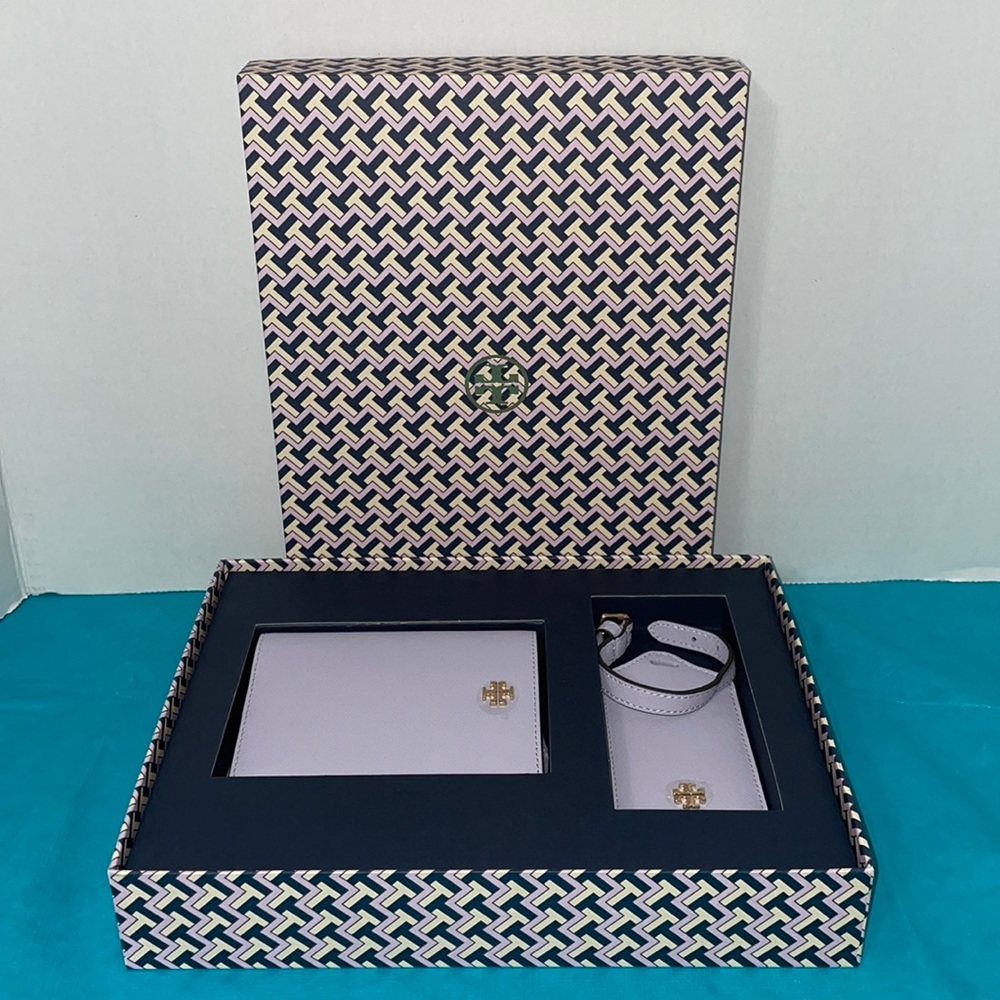 NWT Tory Burch Emerson Travel Gift Set